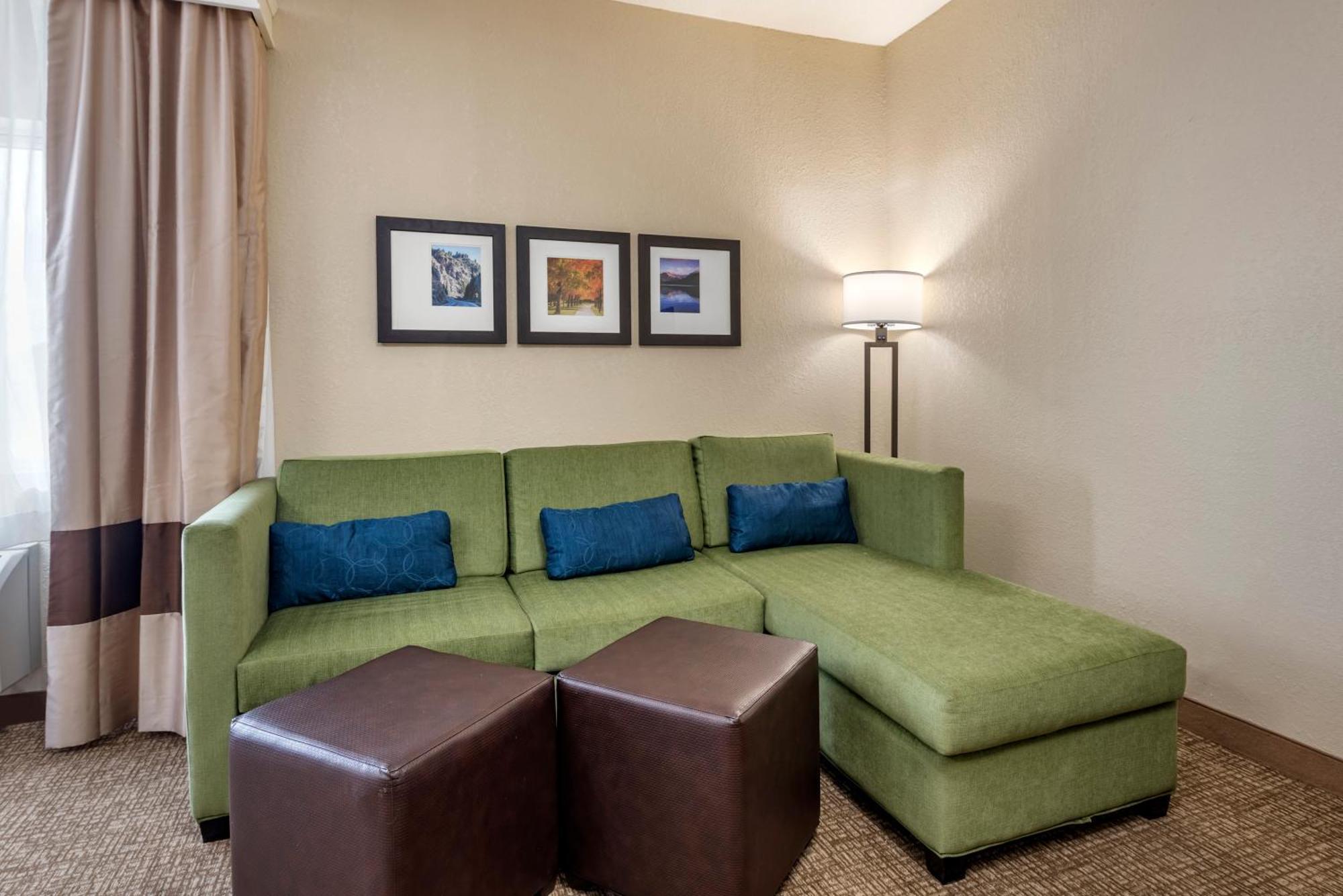Comfort Inn & Suites Pueblo Kültér fotó