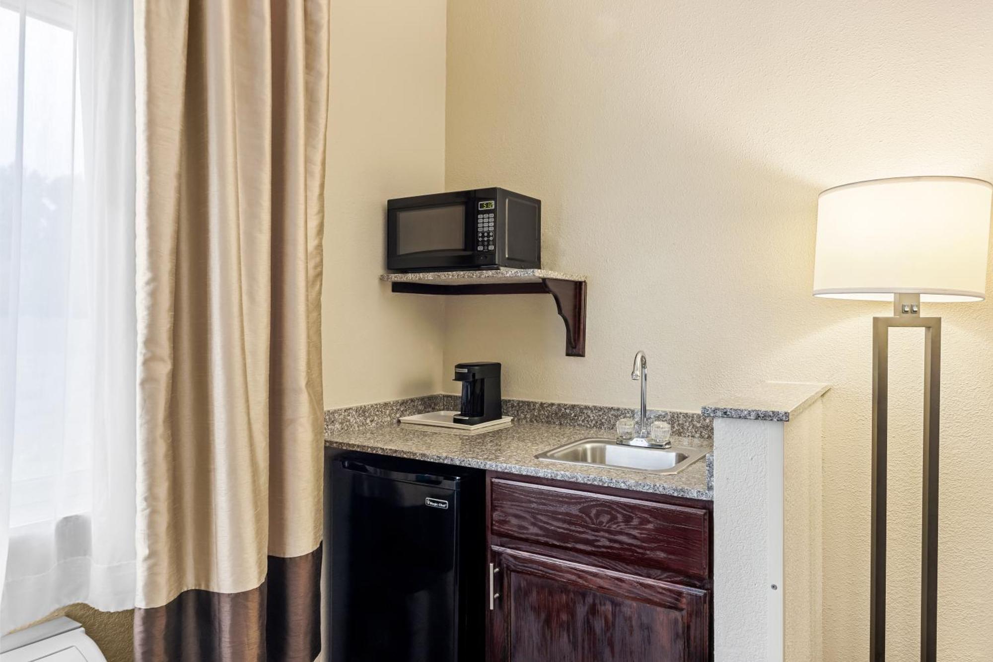 Comfort Inn & Suites Pueblo Kültér fotó