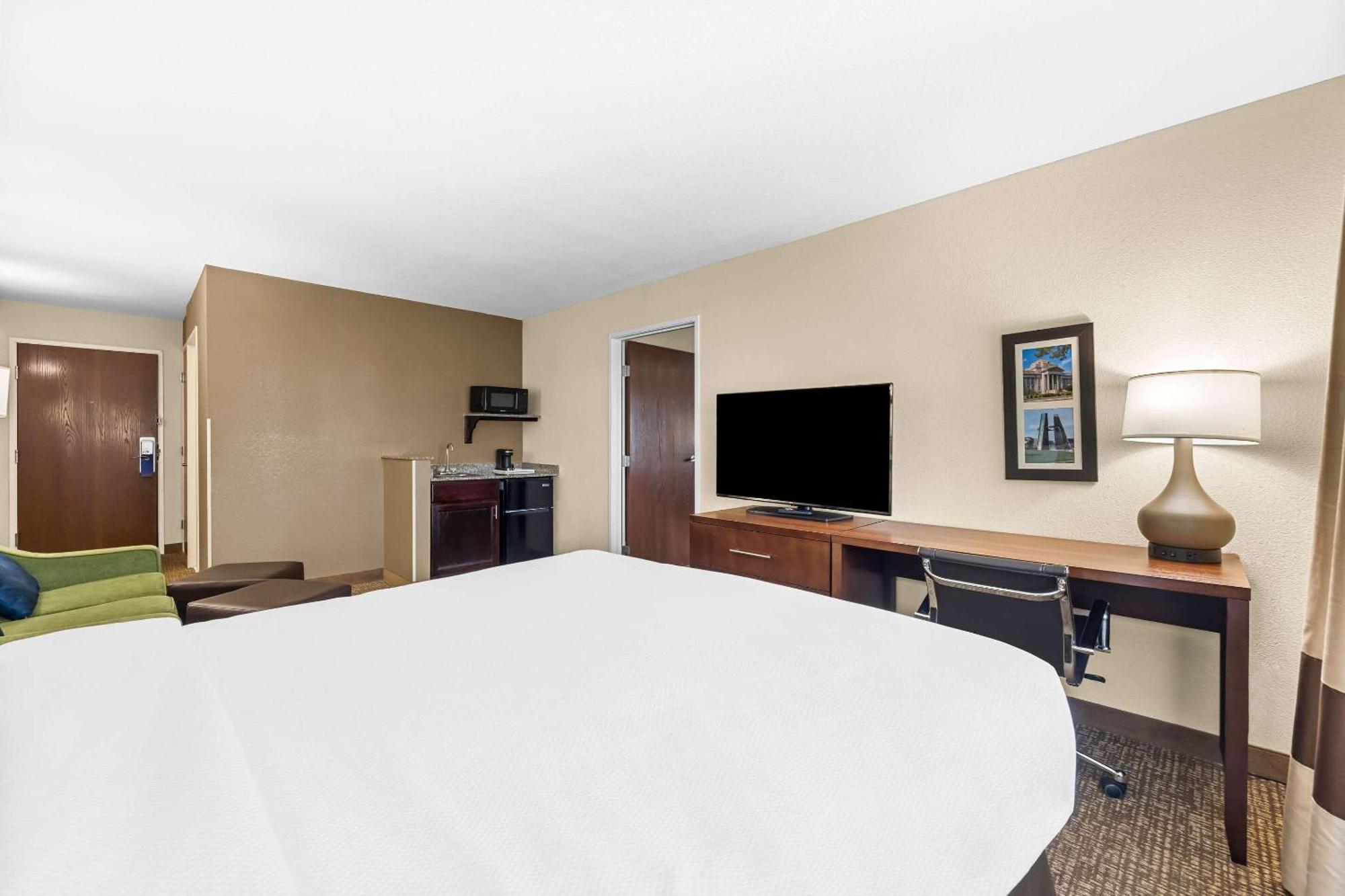 Comfort Inn & Suites Pueblo Kültér fotó