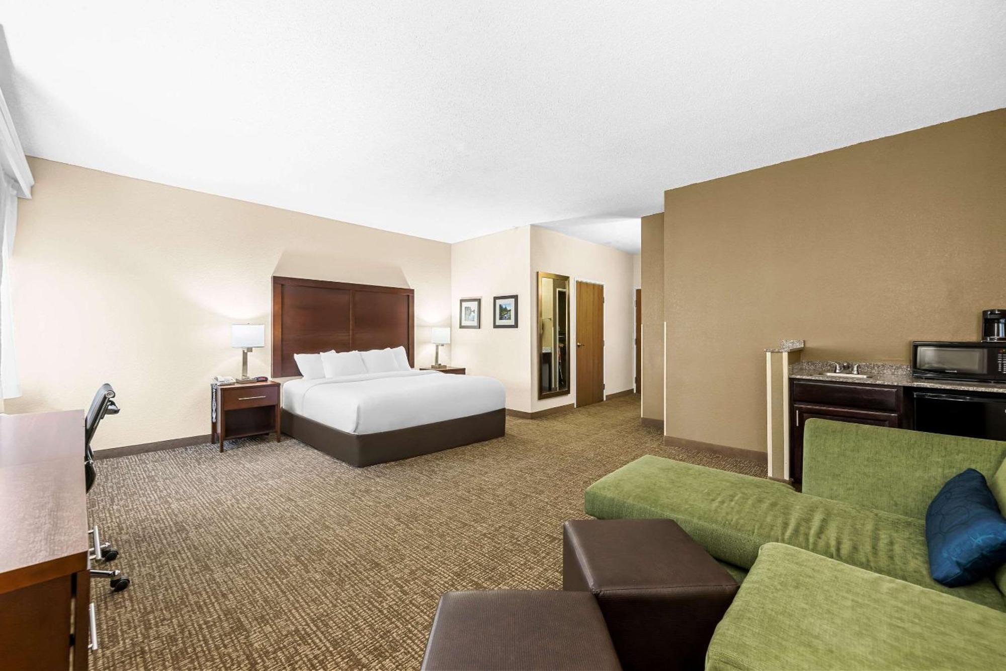 Comfort Inn & Suites Pueblo Kültér fotó