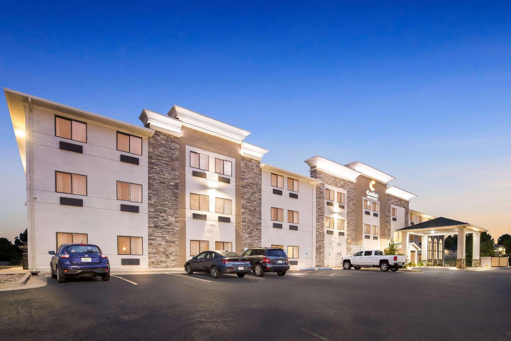 Comfort Inn & Suites Pueblo Kültér fotó